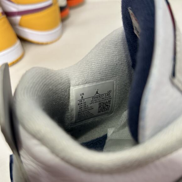 Nike Air Jordan Retro 4 “Midnight Navy”